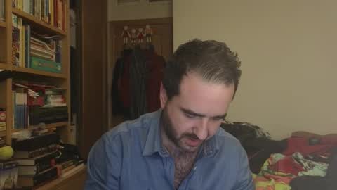 curiosillo1983 online show from February 14, 2026, 8:33 am