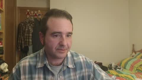 curiosillo1983 online show from May 12, 2026, 3:09 pm