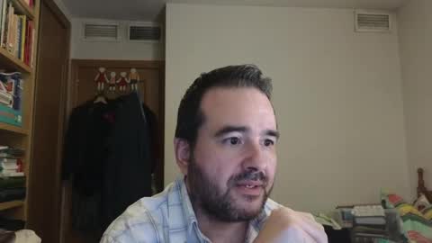 curiosillo1983 online show from May 29, 2026, 6:06 pm