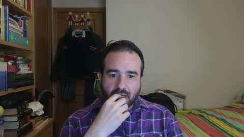 Snapshot of curiosillo1983 chatting on June 5, 2026, 2:23 pm curiosillo1983 online show from June 5, 2026, 2:23 pm