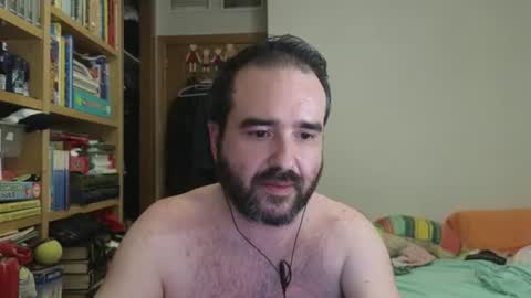 curiosillo1983 online show from June 21, 2026, 8:50 am