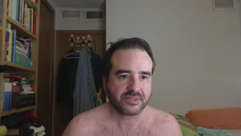 curiosillo1983 online show from June 25, 2026, 12:54 am