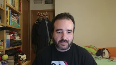 curiosillo1983 online show from July 5, 2026, 6:37 pm