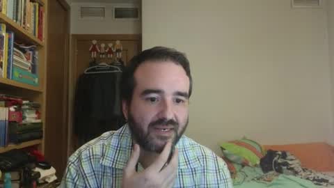 curiosillo1983 online show from July 7, 2026, 4:22 pm