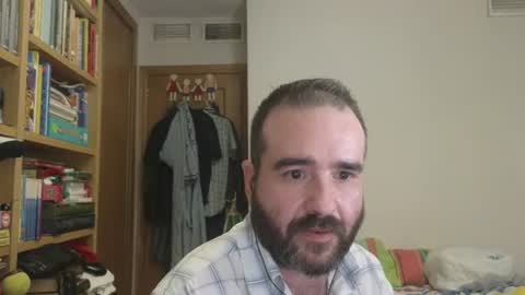 curiosillo1983 online show from July 28, 2026, 9:03 pm