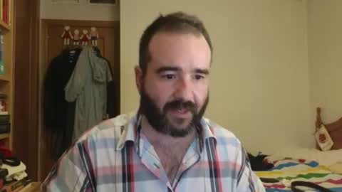 curiosillo1983 online show from August 3, 2026, 3:38 pm