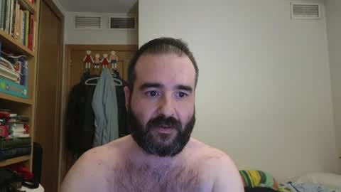 curiosillo1983 online show from August 8, 2026, 6:32 pm