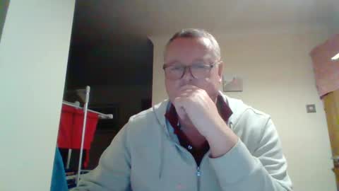 curiousax77 online show from February 21, 2025, 6:37 pm