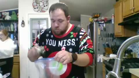 Snapshot of curiouscouple303 chatting on December 15, 2024, 12:29 am CuriousCouple303 online show from December 15, 2024, 12:29 am