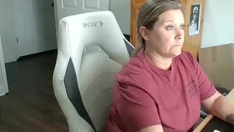 curious couple online show from January 24, 2025, 6:56 pm