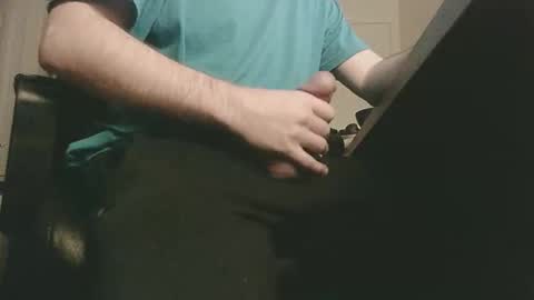 Snapshot of curiousdaddy21 chatting on February 17, 2026, 5:26 am Curious Dad online show from February 17, 2026, 5:26 am