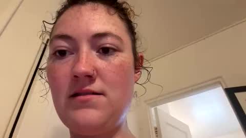 curliegirlee online show from May 10, 2026, 11:21 pm