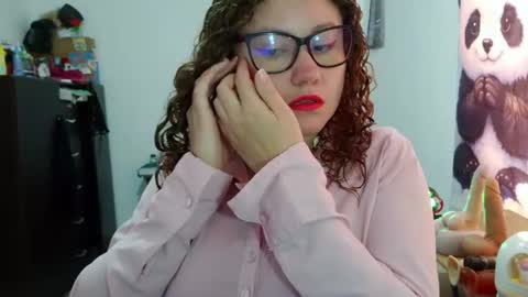 Vannesa online show from July 23, 2026, 2:04 pm