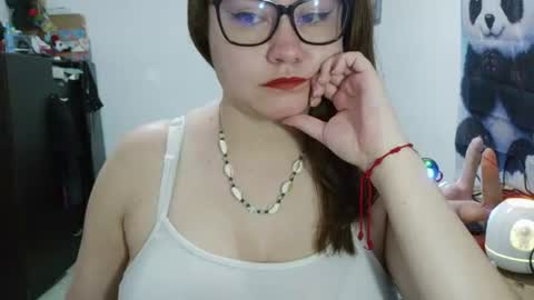 Vannesa online show from August 1, 2026, 2:22 am