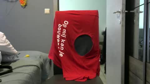 curlyfurly online show from April 23, 2026, 12:26 pm