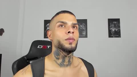 curtis_blake online show from January 19, 2026, 6:17 am