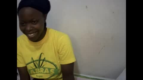 curved_nyash online show from September 10, 2025, 6:19 pm