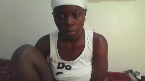 curved_nyash online show from October 17, 2025, 7:16 pm