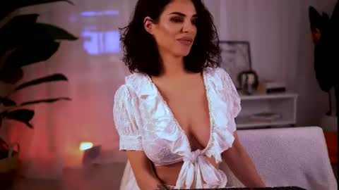 curvedlizzie online show from July 10, 2026, 11:18 pm