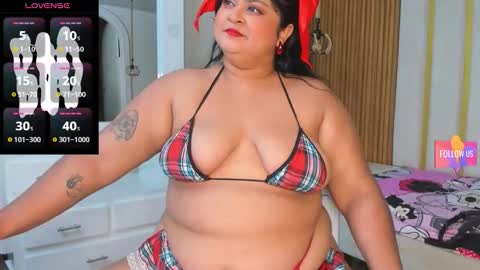 Snapshot of curvy_beauty_ chatting on October 23, 2025, 11:31 am  Hanna  online show from October 23, 2025, 11:31 am