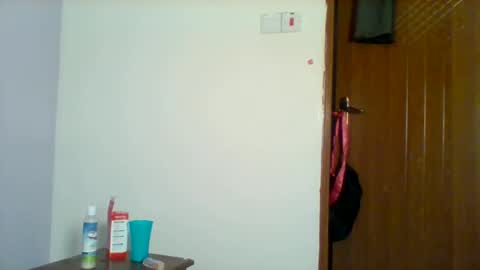 Snapshot of curvy_natallie chatting on February 18, 2026, 5:03 am curvy_natallie online show from February 18, 2026, 5:03 am