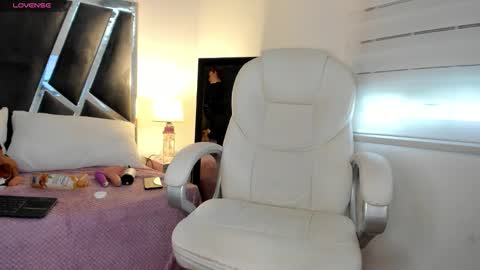 Snapshot of curvy_samattha chatting on March 14, 2026, 7:30 pm Samanttha online show from March 14, 2026, 7:30 pm