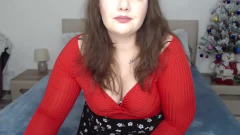 curvyanna13 online show from December 13, 2024, 3:11 pm