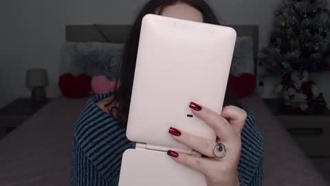 curvyanna13 online show from December 29, 2024, 2:31 pm
