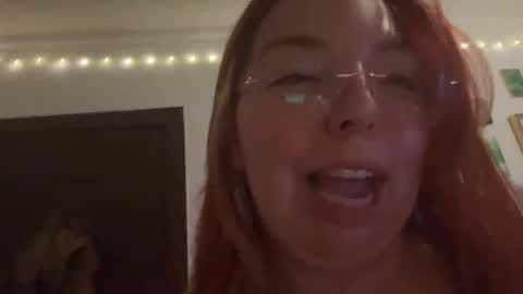 Snapshot of curvycate127 chatting on December 14, 2024, 2:56 am Cate online show from December 14, 2024, 2:56 am