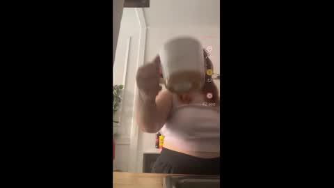 Snapshot of curvycate127 chatting on January 26, 2025, 3:36 pm Cate online show from January 26, 2025, 3:36 pm