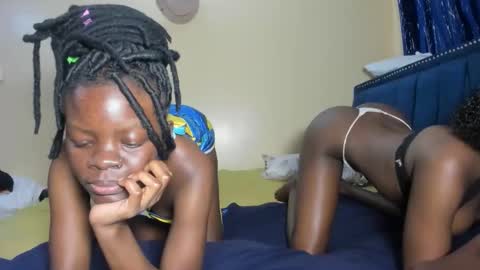 Snapshot of curvyjoan chatting on October 1, 2025, 9:26 am curvyjoan online show from October 1, 2025, 9:26 am