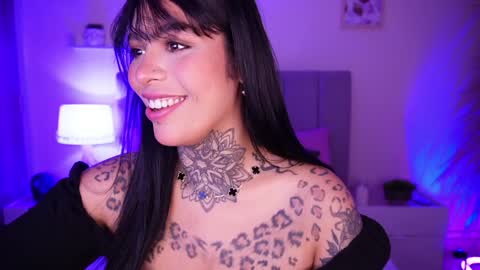 Snapshot of curvyliciouss chatting on January 26, 2025, 3:25 pm Samantha online show from January 26, 2025, 3:25 pm