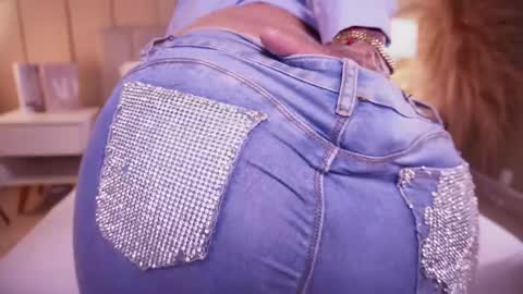 Samantha online show from May 19, 2026, 5:41 pm