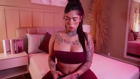 Samantha online show from June 14, 2026, 8:11 pm