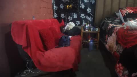 curvypear76x online show from November 24, 2025, 9:31 am