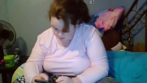 dahlia -kim online show from February 25, 2025, 4:57 am