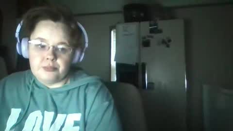 dahlia -kim online show from March 8, 2026, 11:58 am