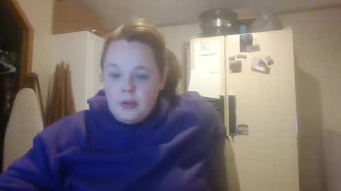 dahlia -kim online show from May 2, 2026, 2:27 am