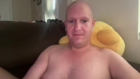 Snapshot of cushiontopushin chatting on February 17, 2026, 11:33 pm cushiontopushin online show from February 17, 2026, 11:33 pm