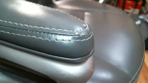 BI SMOOTH MATURE  SUB online show from November 10, 2025, 2:05 pm