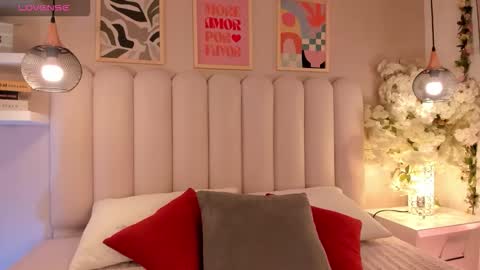 Snapshot of cute__cherry_ chatting on October 22, 2025, 9:14 pm Amber online show from October 22, 2025, 9:14 pm