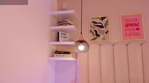 Snapshot of cute__cherry_ chatting on November 1, 2025, 7:49 pm Amber online show from November 1, 2025, 7:49 pm