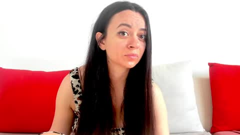 Snapshot of cute_angel95 chatting on May 1, 2026, 6:40 am cute_angel95 online show from May 1, 2026, 6:40 am