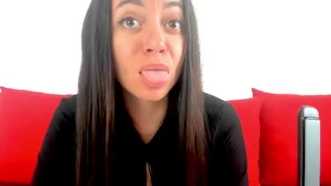 cute_angel95 online show from June 14, 2026, 6:37 am