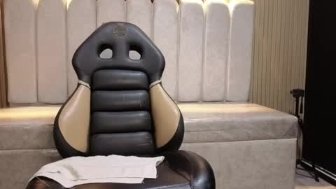 cute_angel_1 online show from May 9, 2026, 2:55 pm