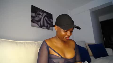 Snapshot of cute_ass18 chatting on January 10, 2025, 6:20 am Liya online show from January 10, 2025, 6:20 am