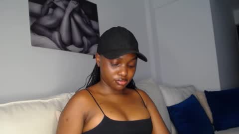 Snapshot of cute_ass18 chatting on January 29, 2025, 5:09 am Liya online show from January 29, 2025, 5:09 am