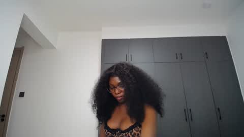 Liya online show from July 7, 2026, 9:35 am
