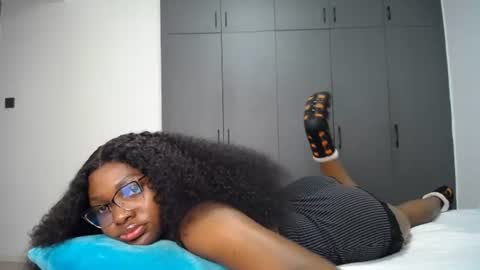 Liya online show from July 18, 2026, 3:54 am