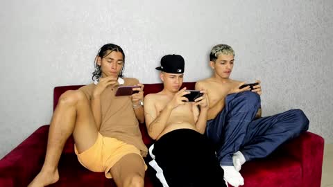 ARTURO-18  MATIAS-18  NIKOLAY-19  HADES-18  GABO-19 online show from January 20, 2025, 5:48 pm